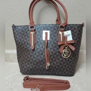 Stylish Brown Geometric Print Crossbody Handbag NWT Size:OS  Unknown